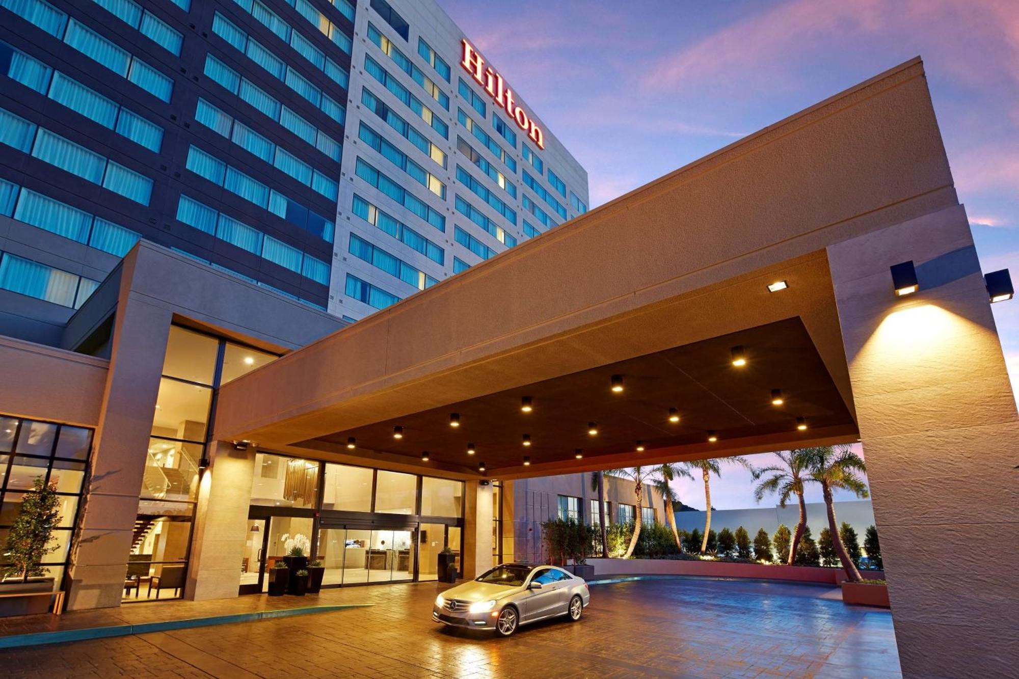 Hilton San Diego Mission Valley Eksteriør billede